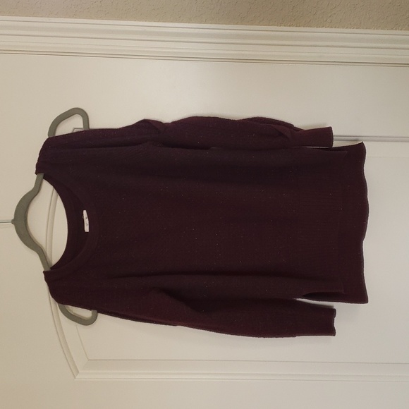 Maurices shimmery sweater with beautiful accent sleeves size L - Picture 1 of 4
